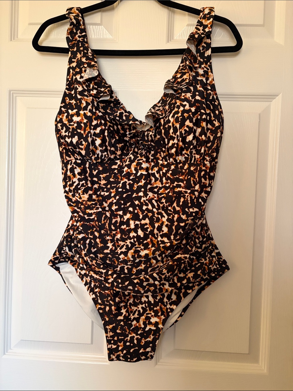 Women’s Leopard Print One-Piece Swimsuit - Brown/Black